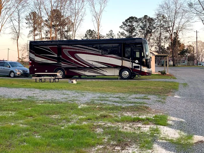 4 County RV Park and Campground Picture 3