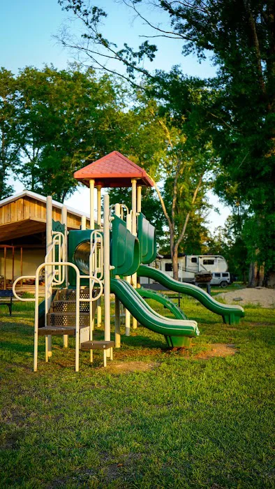 4 County RV Park and Campground Picture 5