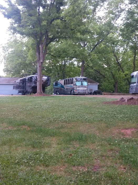 Nutty Acres Micro Rv Park Club Picture 1