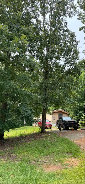 Cook's Mobile Home Park Picture 7