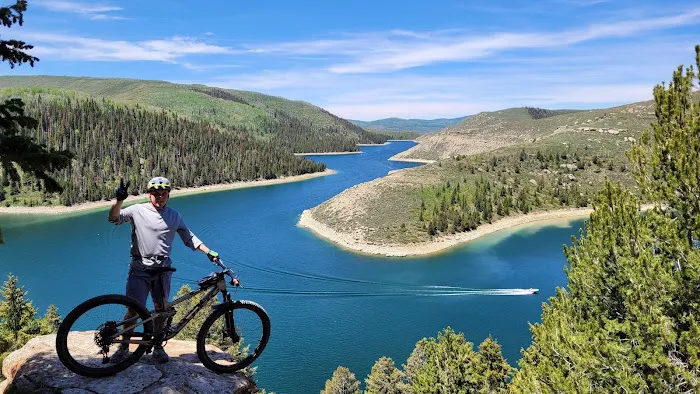 Aspen Grove Campground Loop B Picture 1