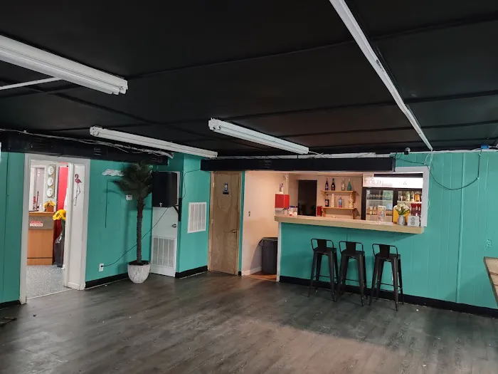 Oakwood Mobile Home Community Picture 1