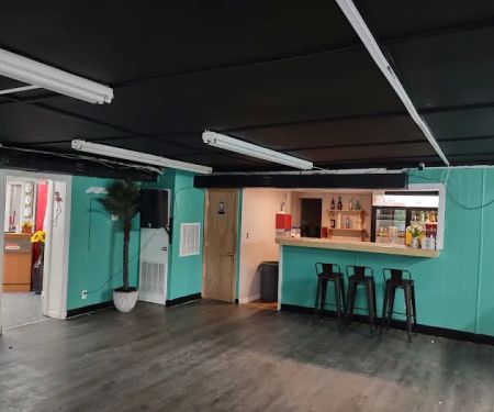 Oakwood Mobile Home Community