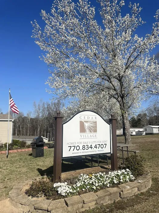 Cedar Village Manufactured Housing Picture 4