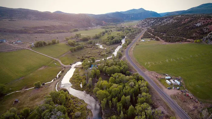 Over The Hill RV Park Picture 10