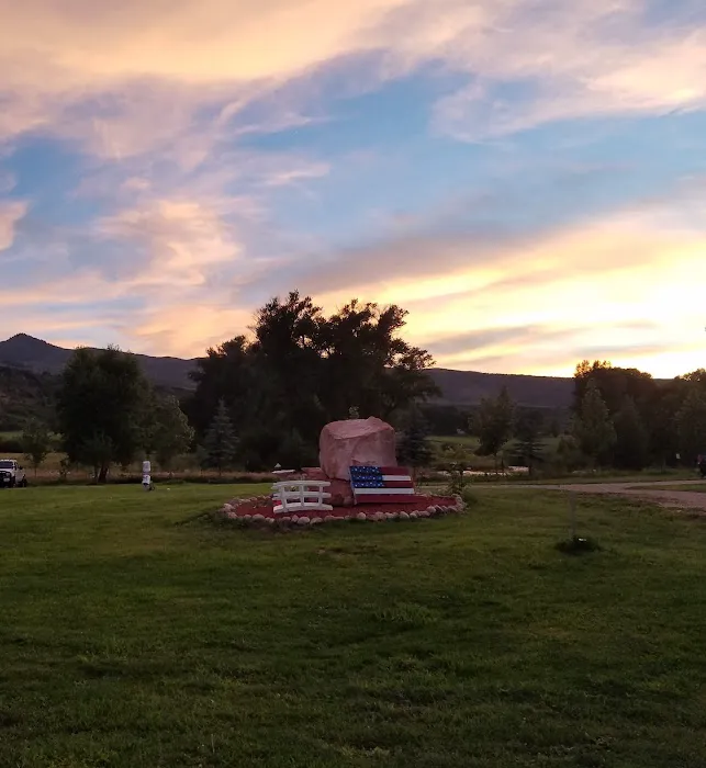 Over The Hill RV Park Picture 4