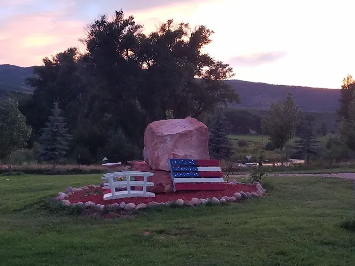 Over The Hill RV Park Picture 1