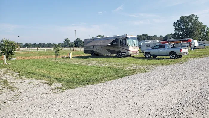 Marion County Fairgrounds RV Park Picture 5