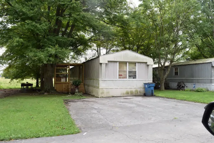 Greenwood Estates Mobile Park Picture 3