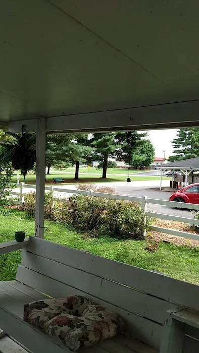 Greenwood Estates Mobile Park Picture 10