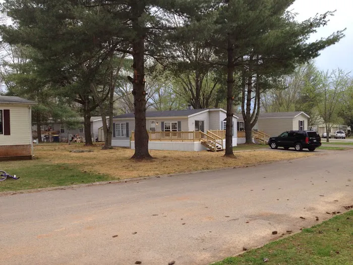 Countryside Village of Bowling Picture 1