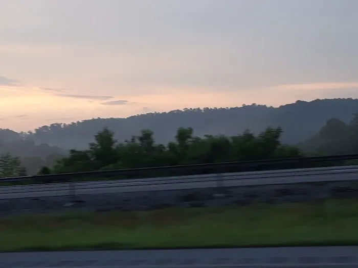 Cedarwood Mobile Home & RV Park Picture 3