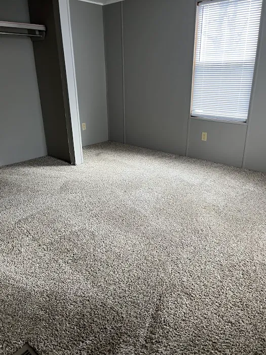 Valley View Mobile Home Park Picture 8