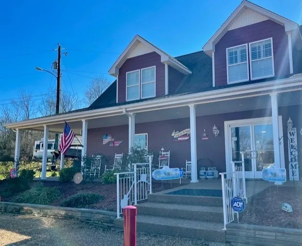 Grand Ole RV Resort and Market Picture 3