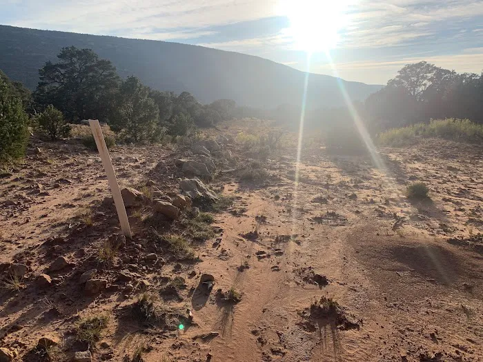 Earth Community Garden Campsite Dry Mountain Trail Picture 4