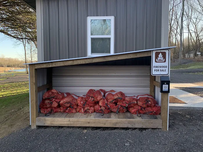 Rural Hill Camping Picture 3