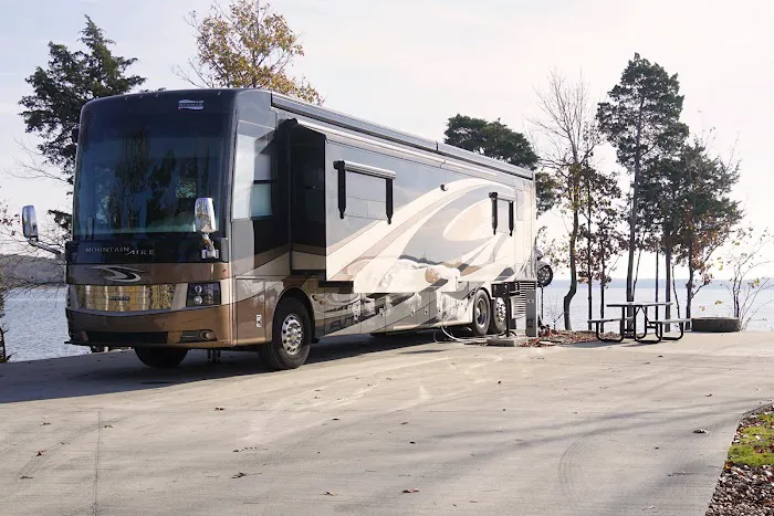 Elm Hill RV Resort Picture 7