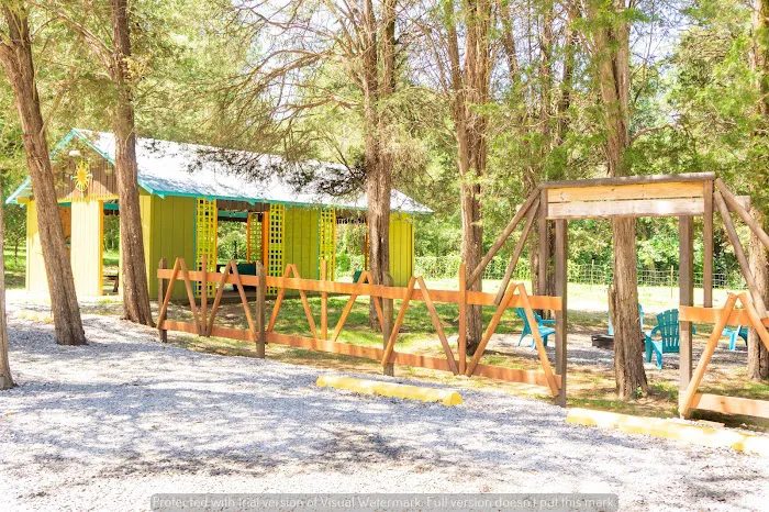 Camper's RV Park Picture 6