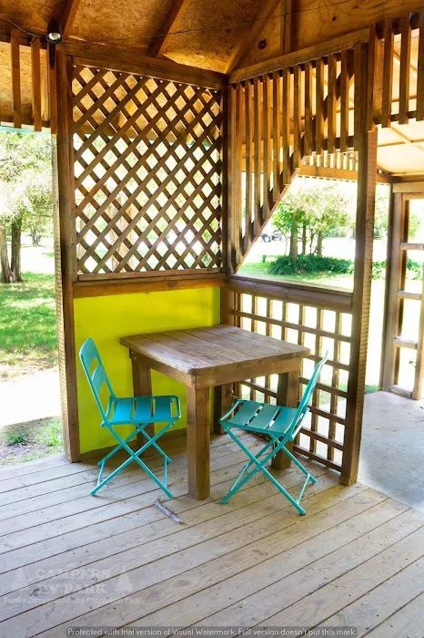 Camper's RV Park Picture 5