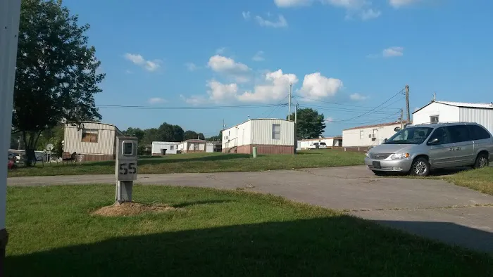 Columbia Mobile Home Community Picture 2