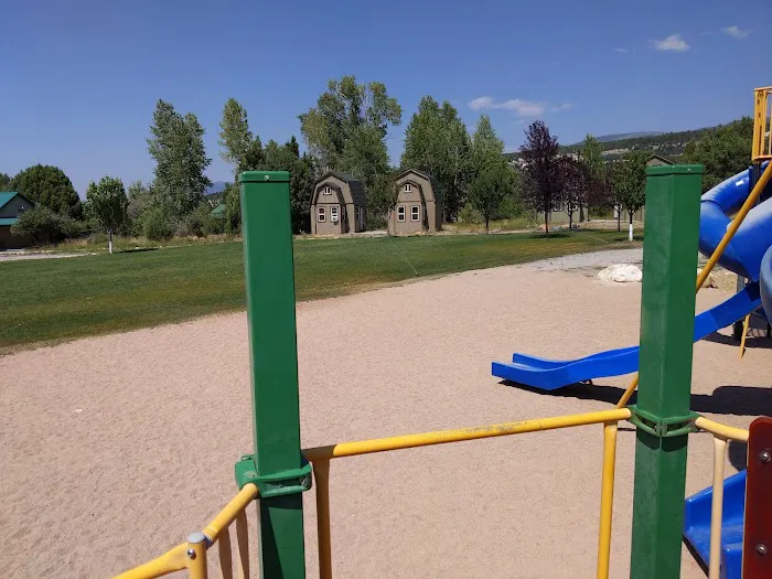 Heritage Grove Campground Picture 4