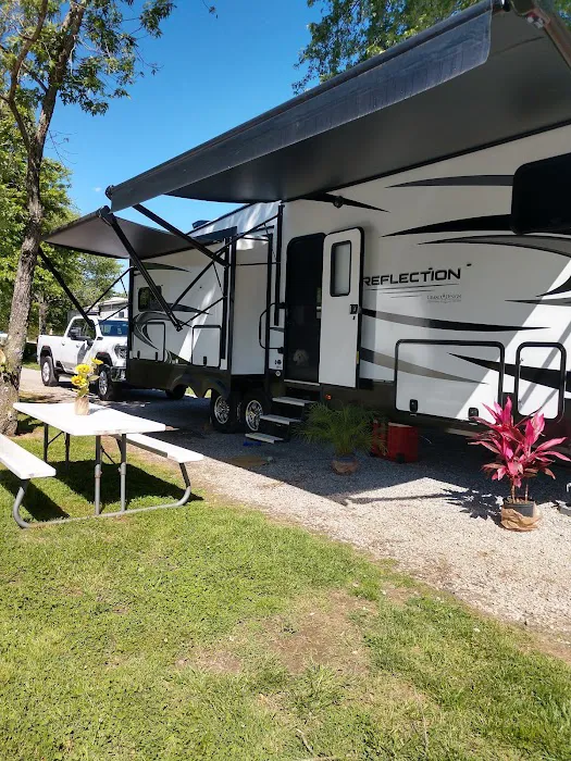 Stoney Creek Travel Park Picture 2