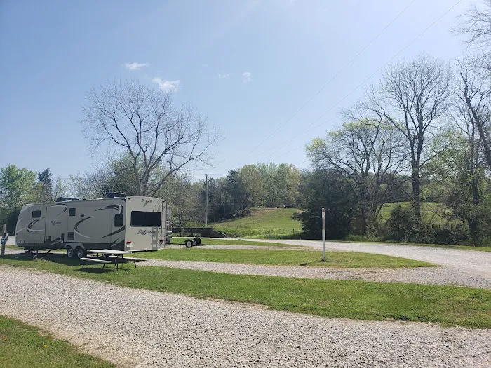 Stoney Creek Travel Park Picture 3