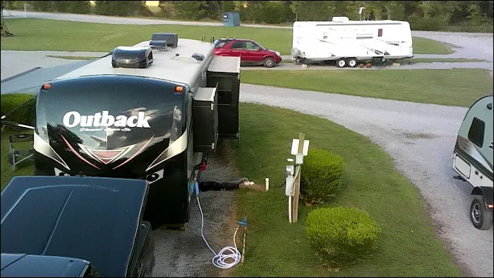 Stoney Creek Travel Park Picture 5