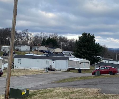 Woodland Mobile Village