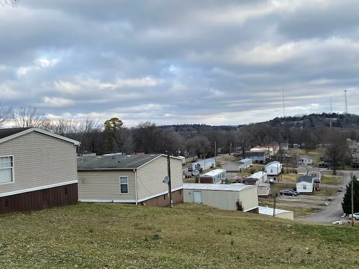 Woodland Mobile Village Picture 9