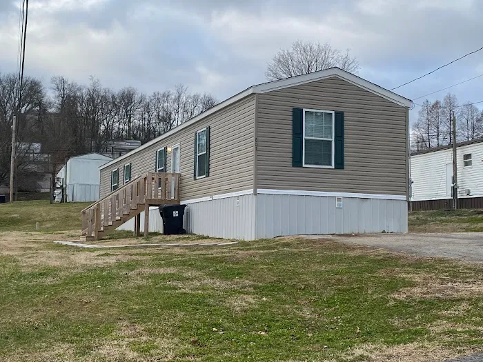 Woodland Mobile Village Picture 7