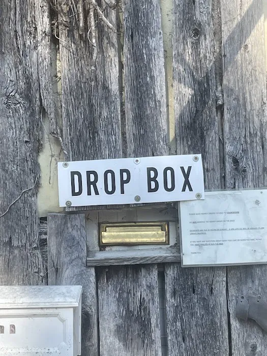 Woodview Mobile Residential Park Picture 3