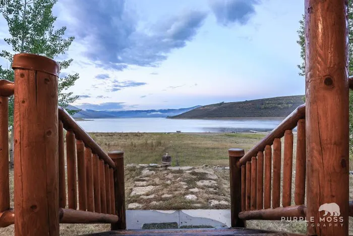 Scofield Lakefront Cabin Picture 1