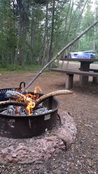 Meeks Cabin Campground Picture 10