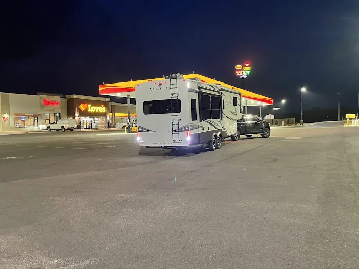 Love's RV Hookup Picture 1
