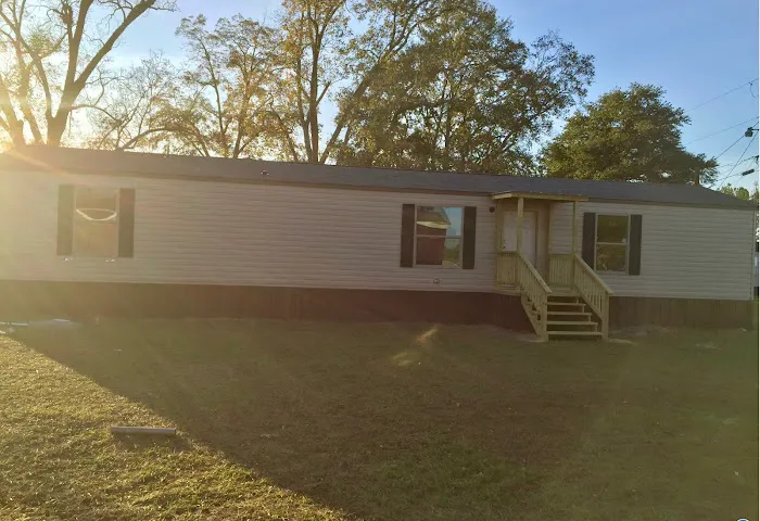 Hazlehurst Mobile Estates Picture 4