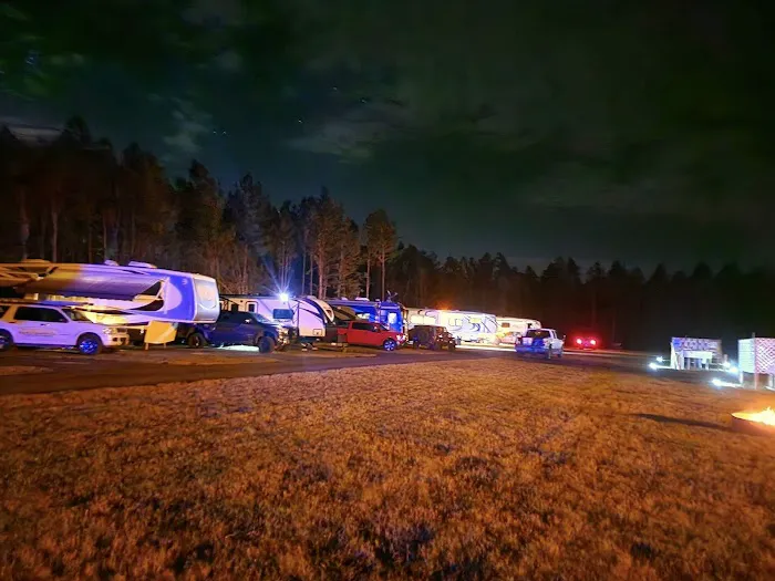 Small Living RV Park Picture 6