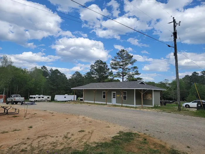 Rest Haven RV Park Picture 3