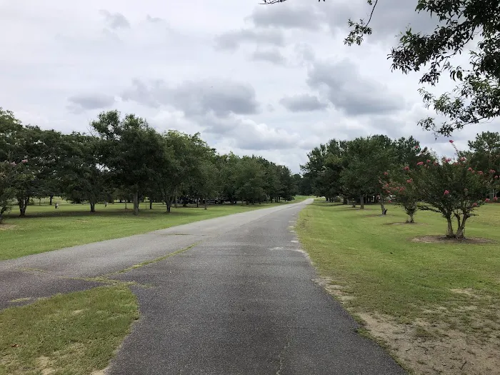 Woodland RV Resort & Campground Picture 6