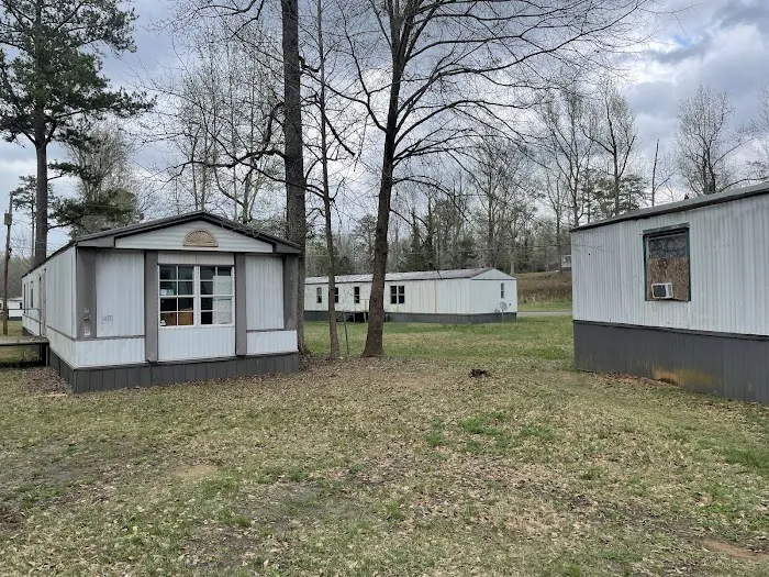 Creekside Park Manchester Picture 4