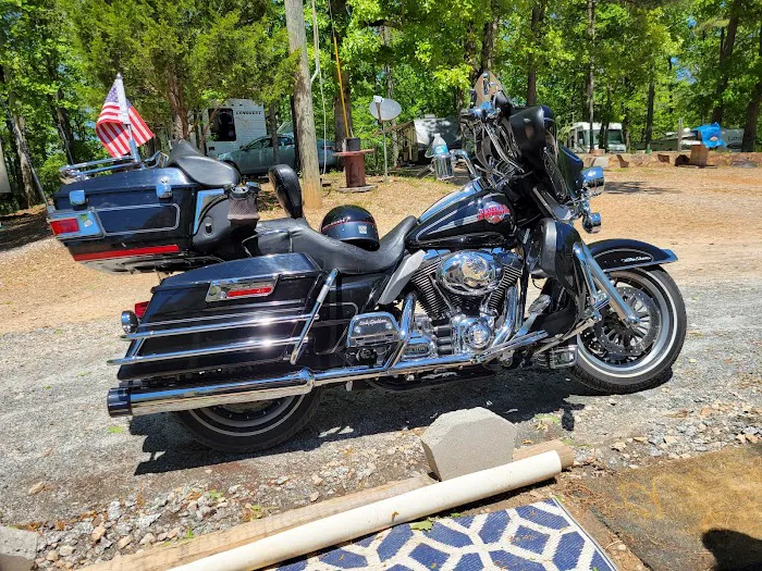 Chattahoochee R.V.park Picture 3