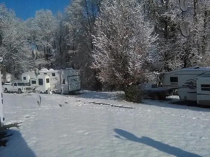 Chattahoochee R.V.park Picture 8