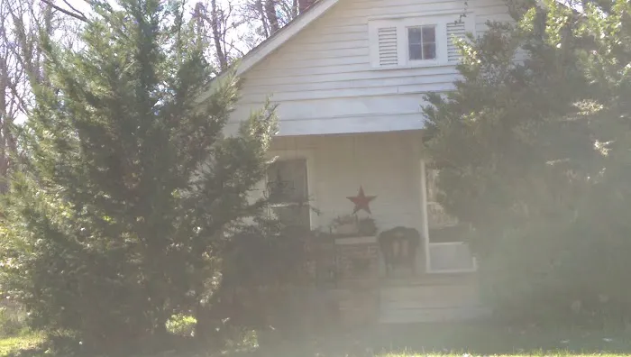 Riverbend Mobile Home Park Picture 1