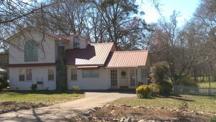 Riverbend Mobile Home Park Picture 8