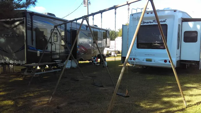 Overnight RV Park Picture 9