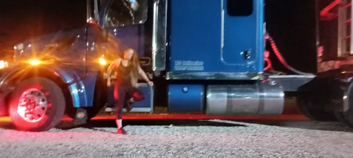 Robins RV Park Picture 2