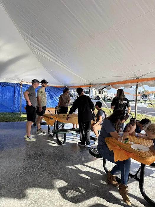 The Farm RV Resort Picture 6