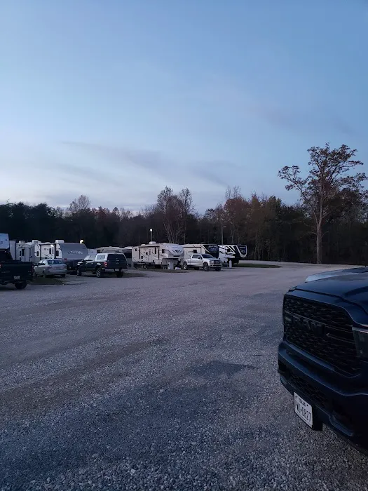 Royal Oak RV Park Picture 1