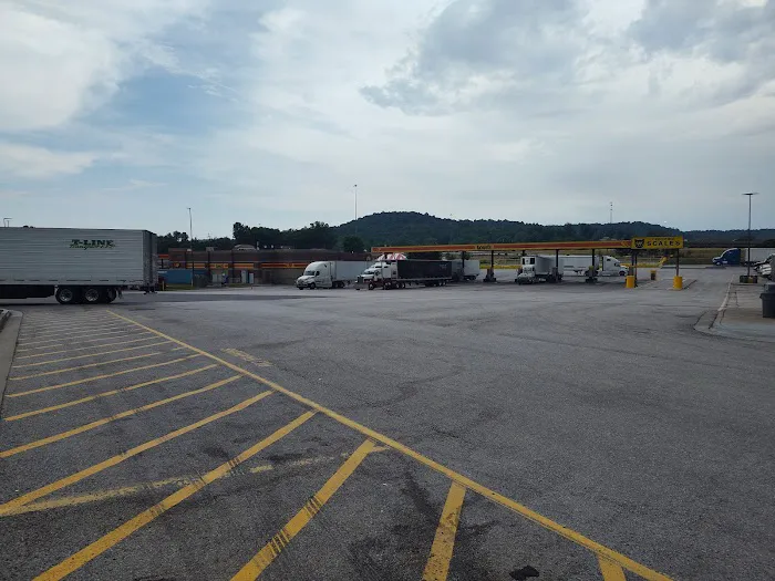 Love's RV Hookup Picture 5