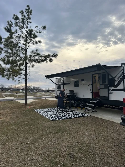 ETown RV Park Picture 8